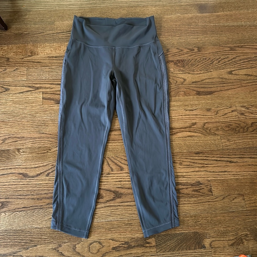 Lululemon leggings, great condition